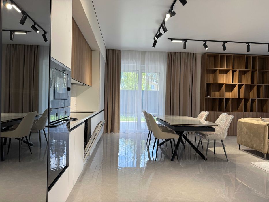 Розтермінування. Будинок з ремонтом в Бучі на 7.5 сотках