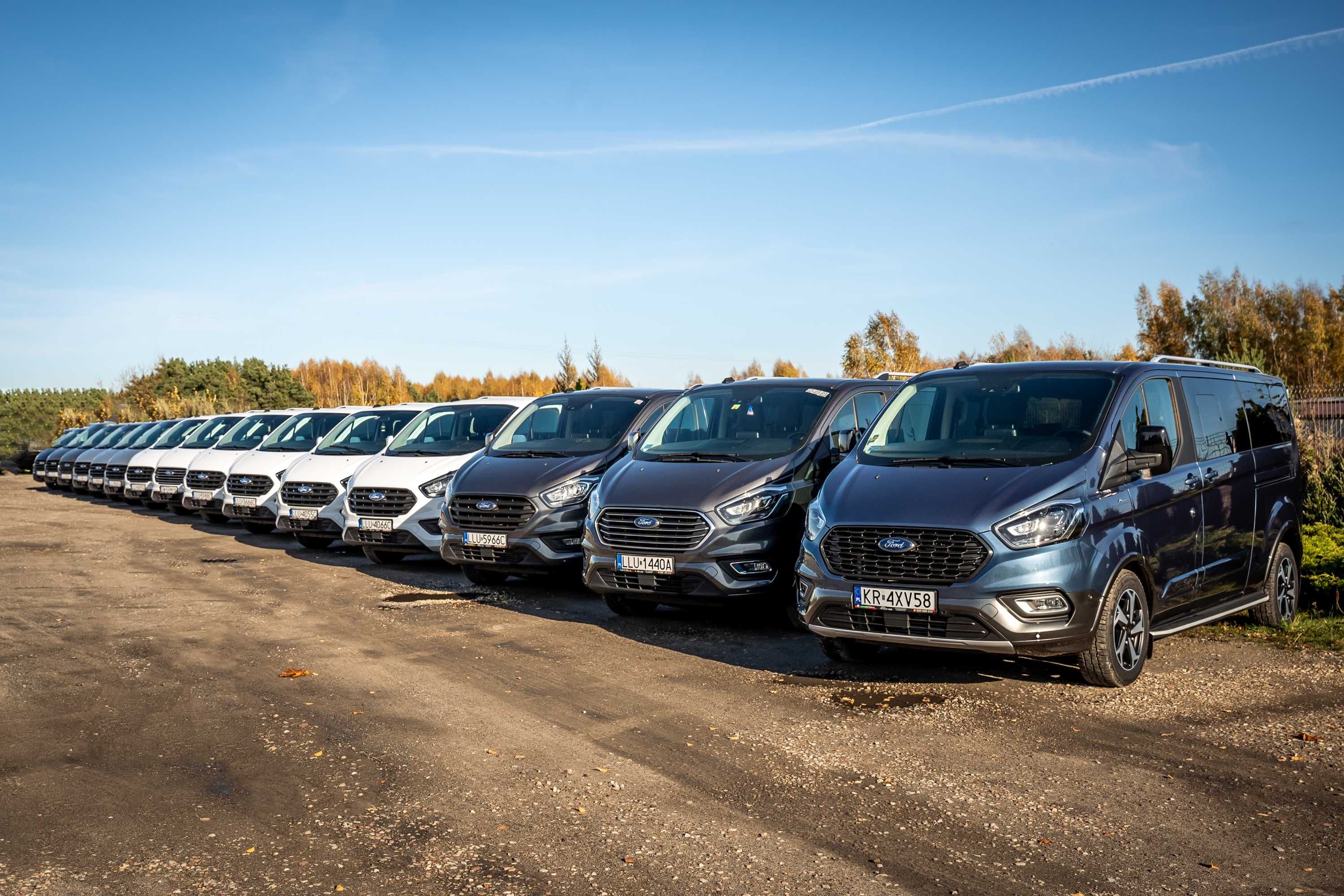 Bus 9-osobowy Wynajem do Wynajęcia Ford Transit Custom