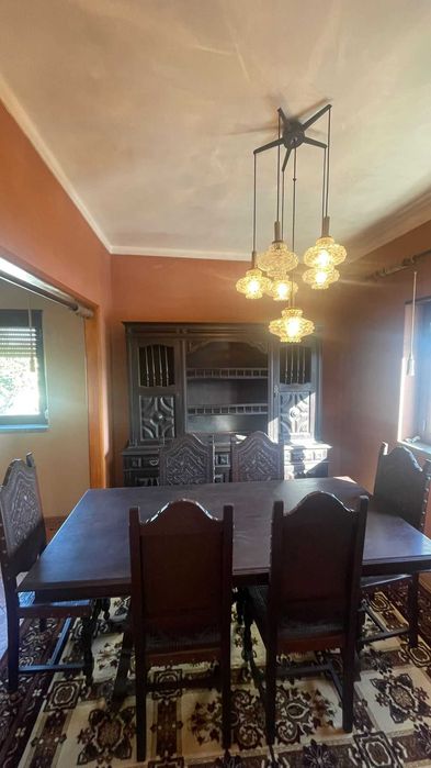 Louceiro/Móvel Sala + Mesa e Cadeiras Madeira