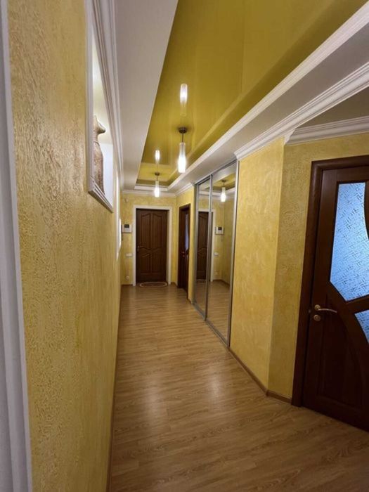 Продаж 3х кімнатної квартири у центрі