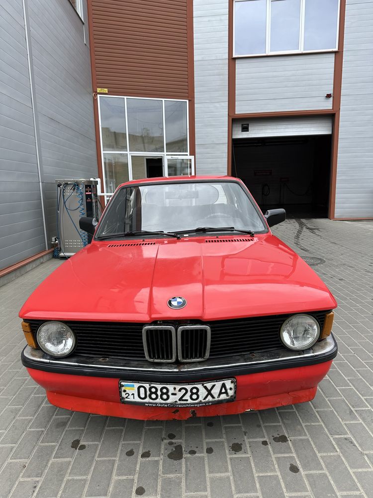 BMW 3 series e21