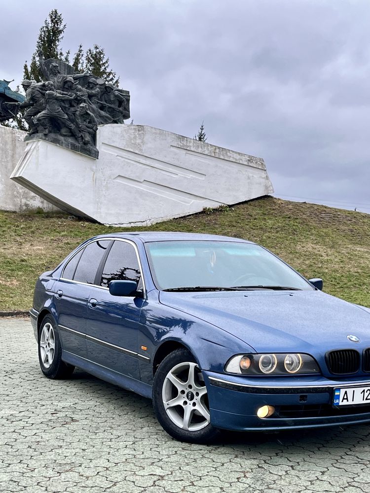 Bmw 525i продам