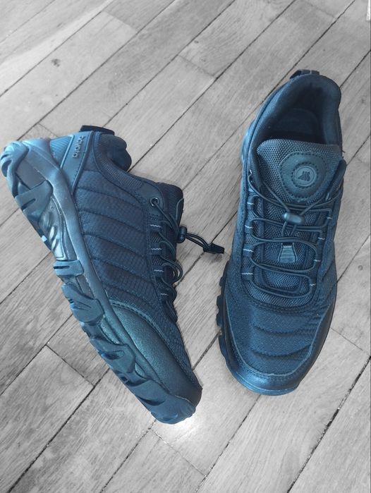 Кроссовки по типу Merrell