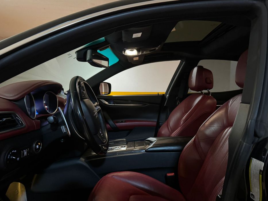 Maserati Ghibli 3.0 v6 twin turbo Sq4 410 cv