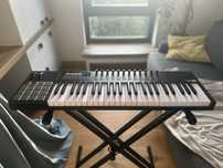 Alesis VI49 – Profesjonalna klawiatura sterująca MIDI + stojak