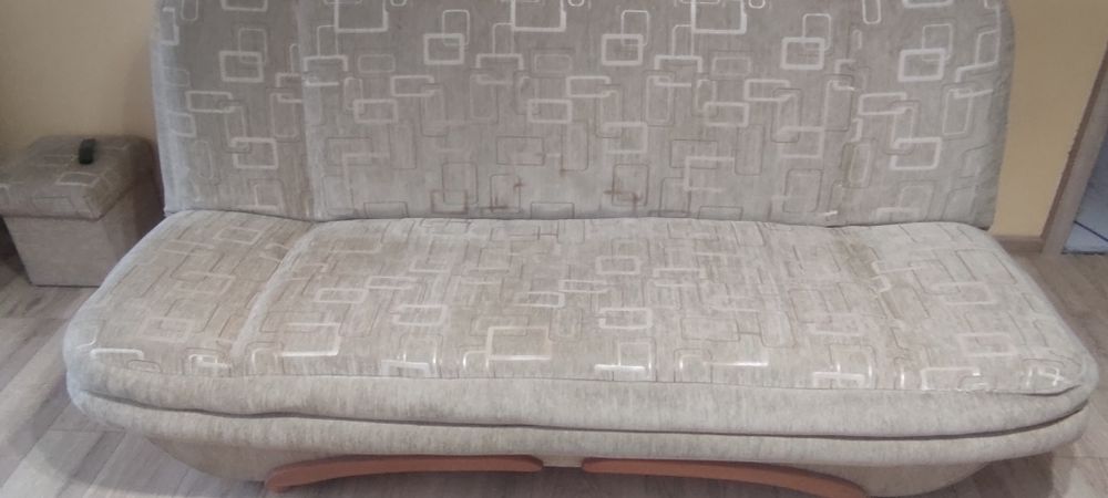 Sofa rozkładana kolor beż z brązem