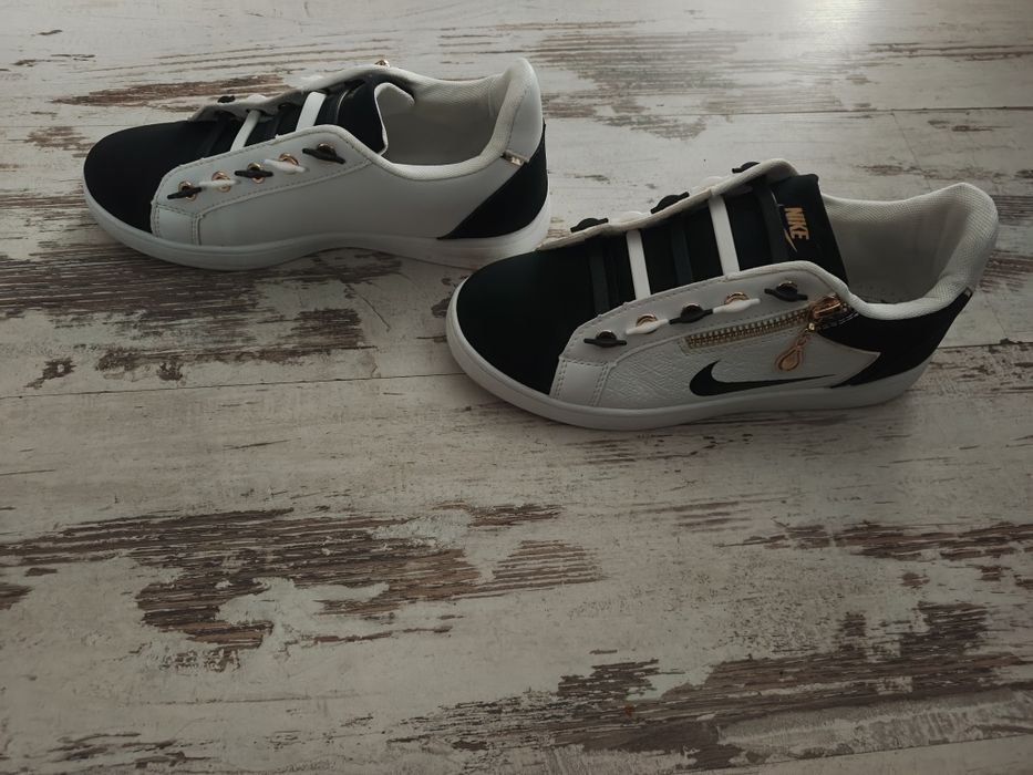 Trampki Nike  czarno białe