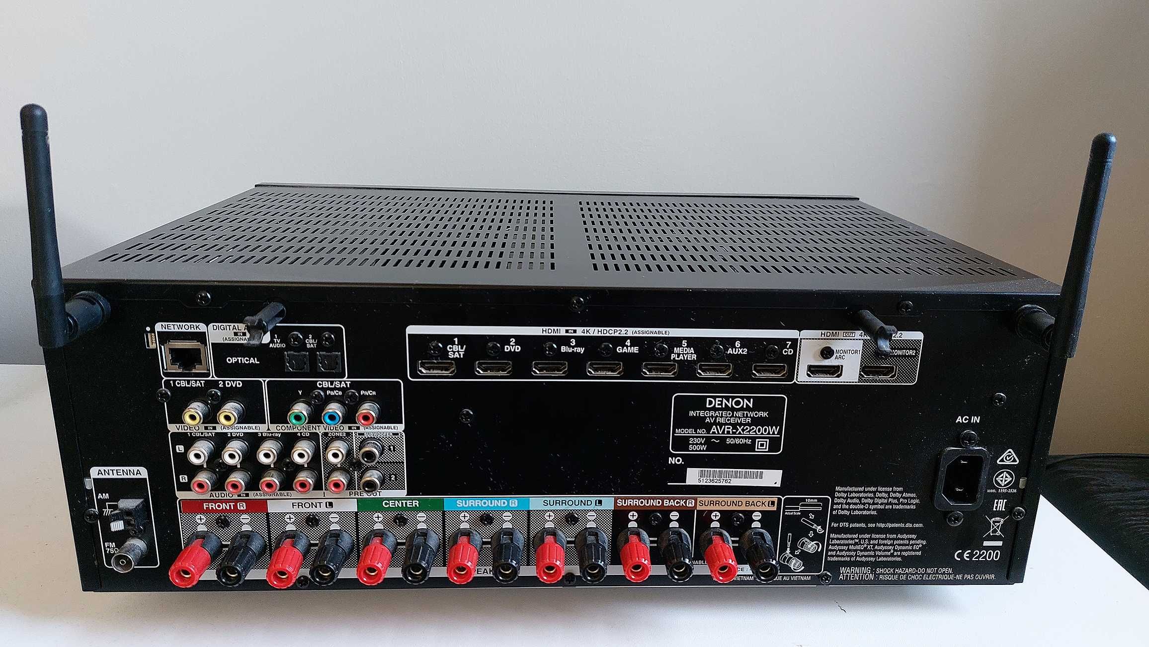 Amplituner DENON AVR-X2200W