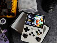 Konsola Data Frog R36s (PS1, NES, SNES, PSP, Dreamcast)