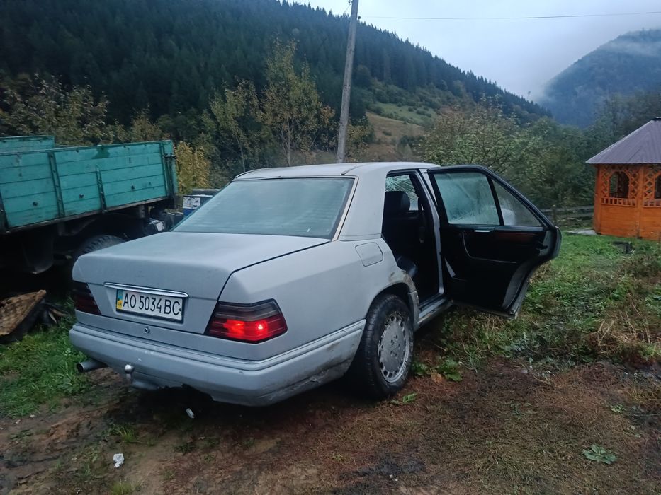 Mercedes 124 E 200d