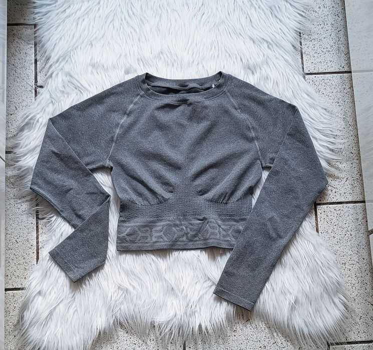 Szary top sportowy z długim rękawem Better Bodies rozmiar s