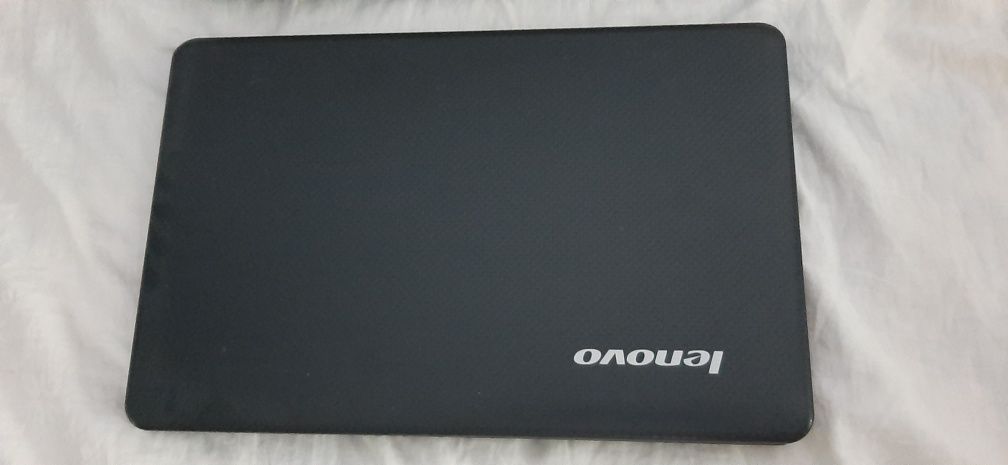 Samsung laptop  lenovo