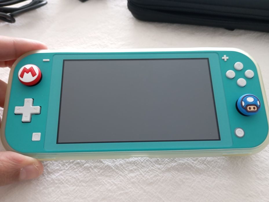 Nintendo Switch Lite Nova e Completa