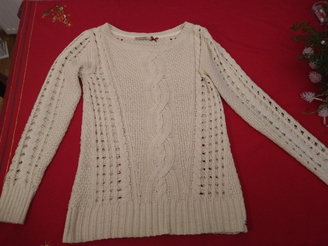 Sweter Stradivarius ażurowy