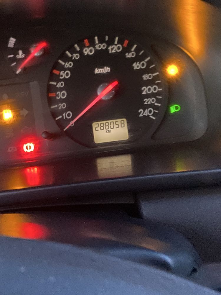 Renault laguna 1.9