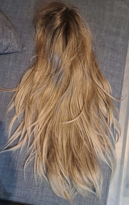 Peruka ciemny blond lace front
