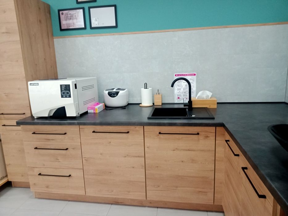 Stanowisko manicure wynajem