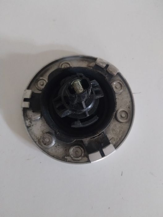 Peugeot 206 korek paliwa klapka aluminiowa s16