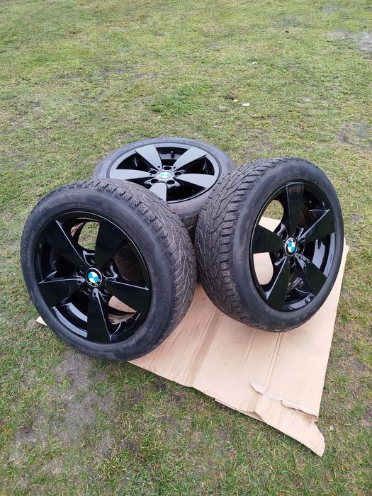 Продам резину з дисками 225/50/17 від бмв е60