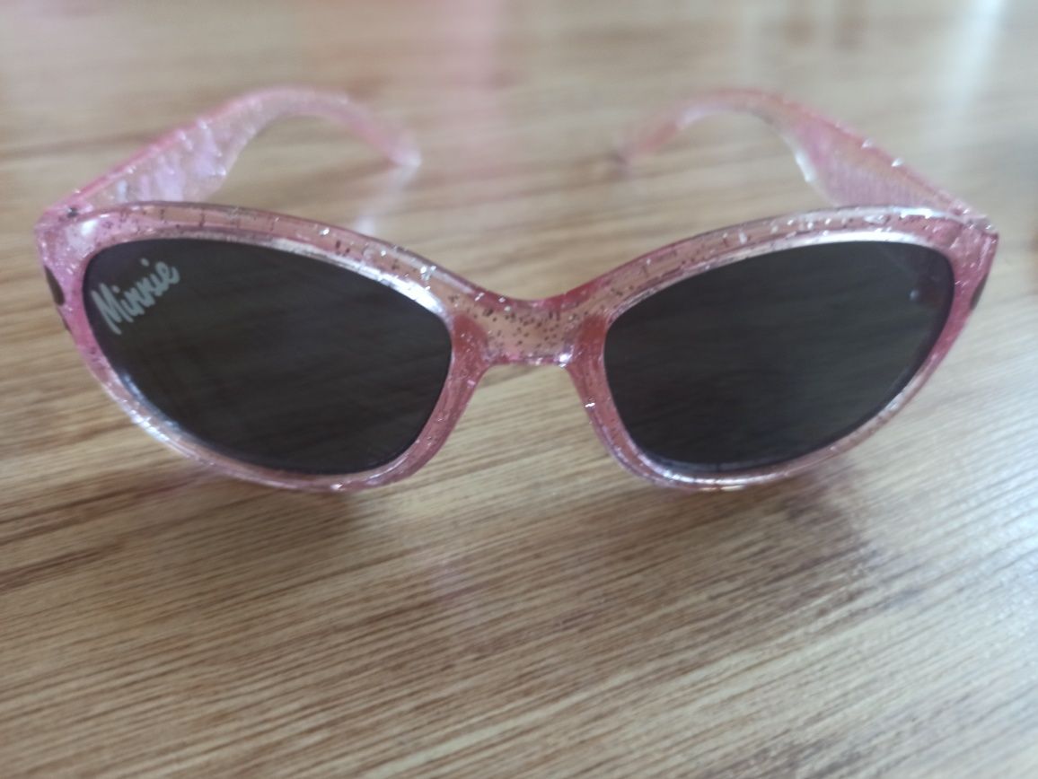 Okulary przeciwsłoneczne dziewczęce, Etui, Myszka Minnie