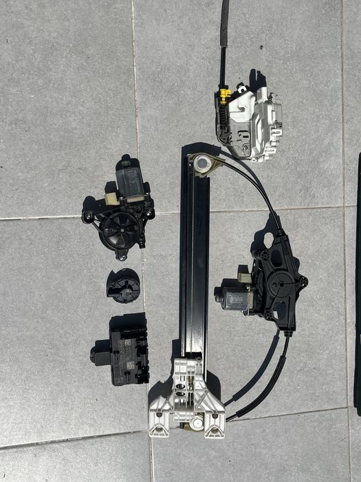 Стеклоподъемник Ауди а4 б9