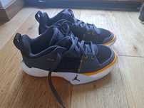 Buty Jordan Unisex r. 36,5