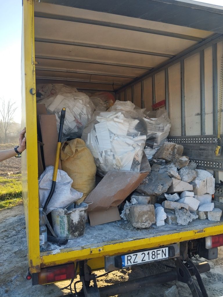 Przeprowadzki, utylizacje starych mebli, usługi transportowe.