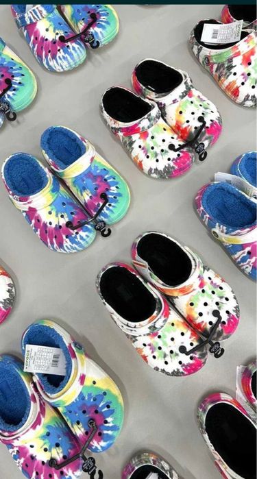 Продам крокси кроксы Crocs сабо теплі тапки  Оригінал розмір 37