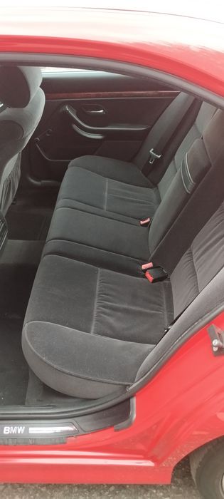 BMW E39 523/525 hellrot, automat.