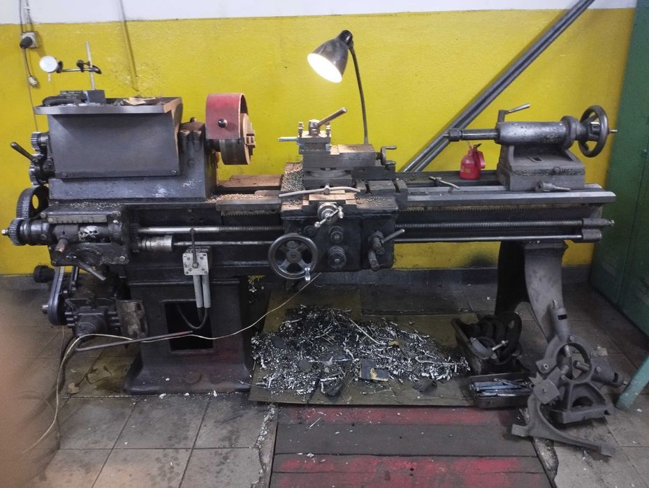 Tokarka do metalu sprawna uchwyt 200 szczęki lewe i prawe