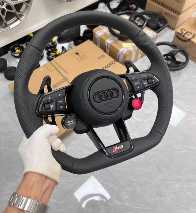 Volante Audi R8 RS -  serve em A1 A3 A4 Q2 Q3 TT