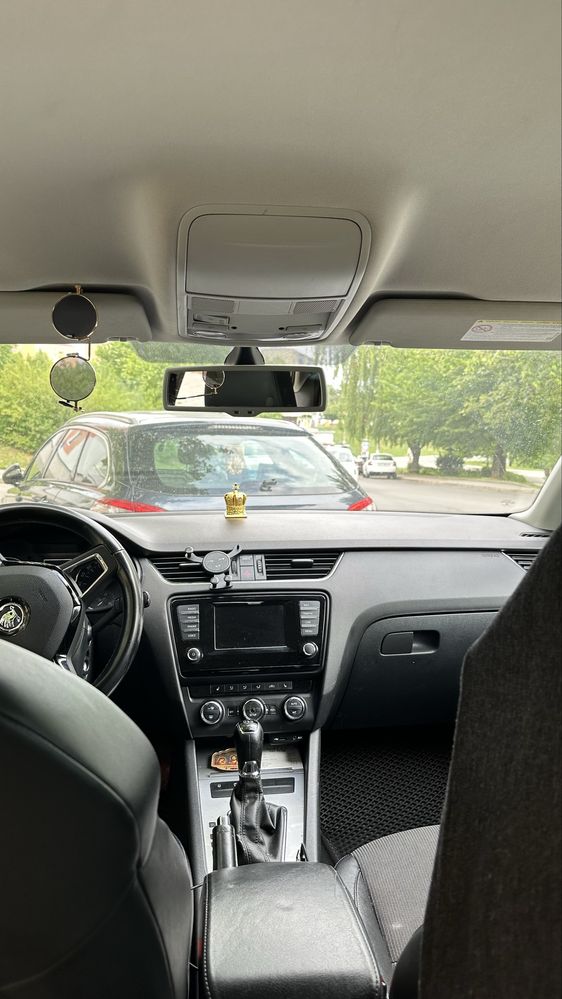 Skoda octavia 2013 2.0 dsg