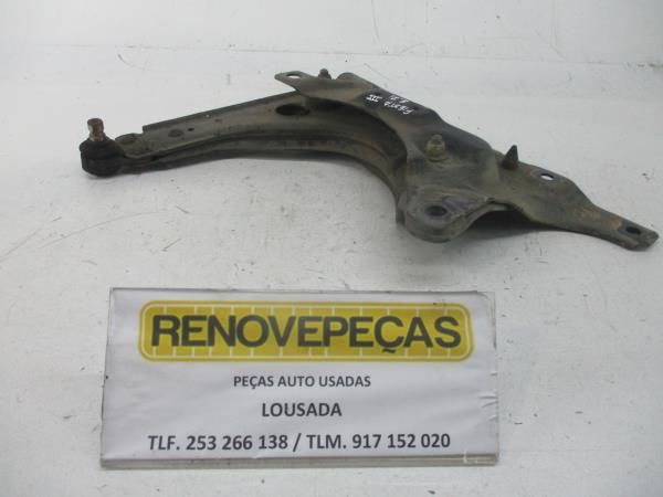 Braço de suspensão frente esquerdo FORD Fiesta III (GFJ)