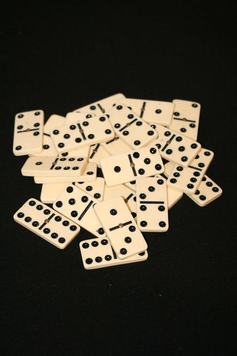 Jogo Dominó - Incompleto