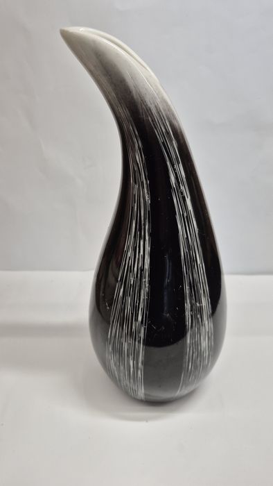 Porcelanowy wazon Kropla Ćmielów Pikasiak