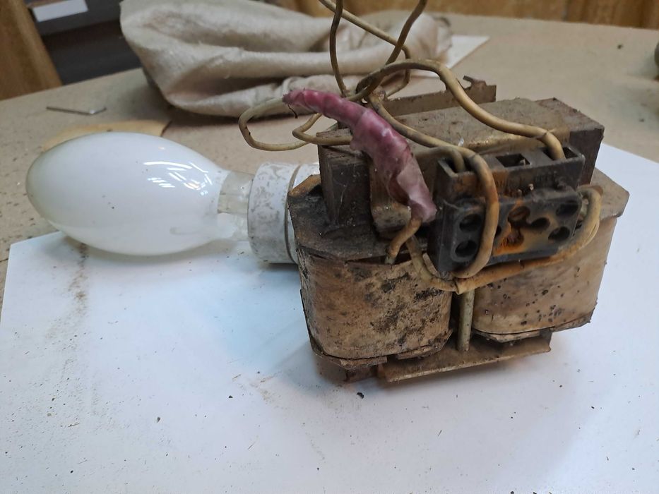 трансформатор , лампы , выключатели