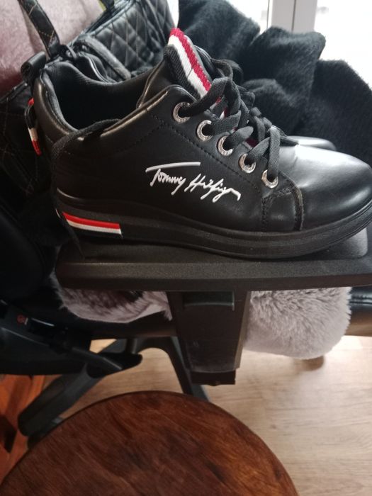 Sprzedam buty damskie TH