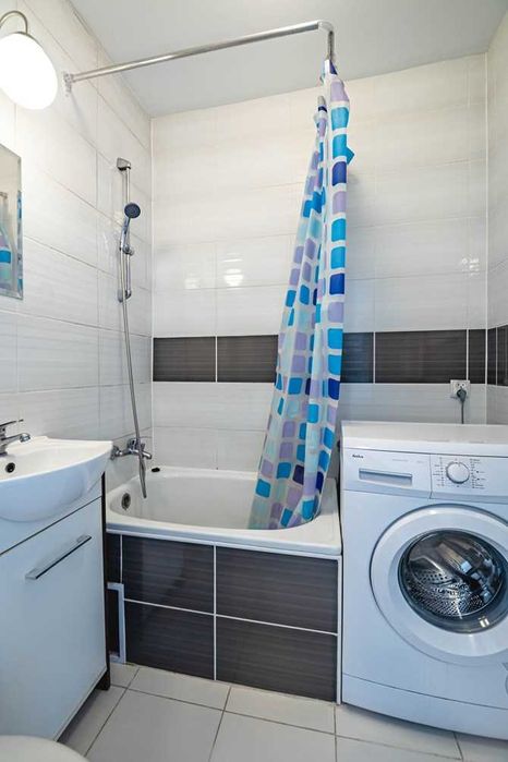 Do wynajęcia jasna kawalerka, 11 Listopada 9, BRAK PROWIZJI