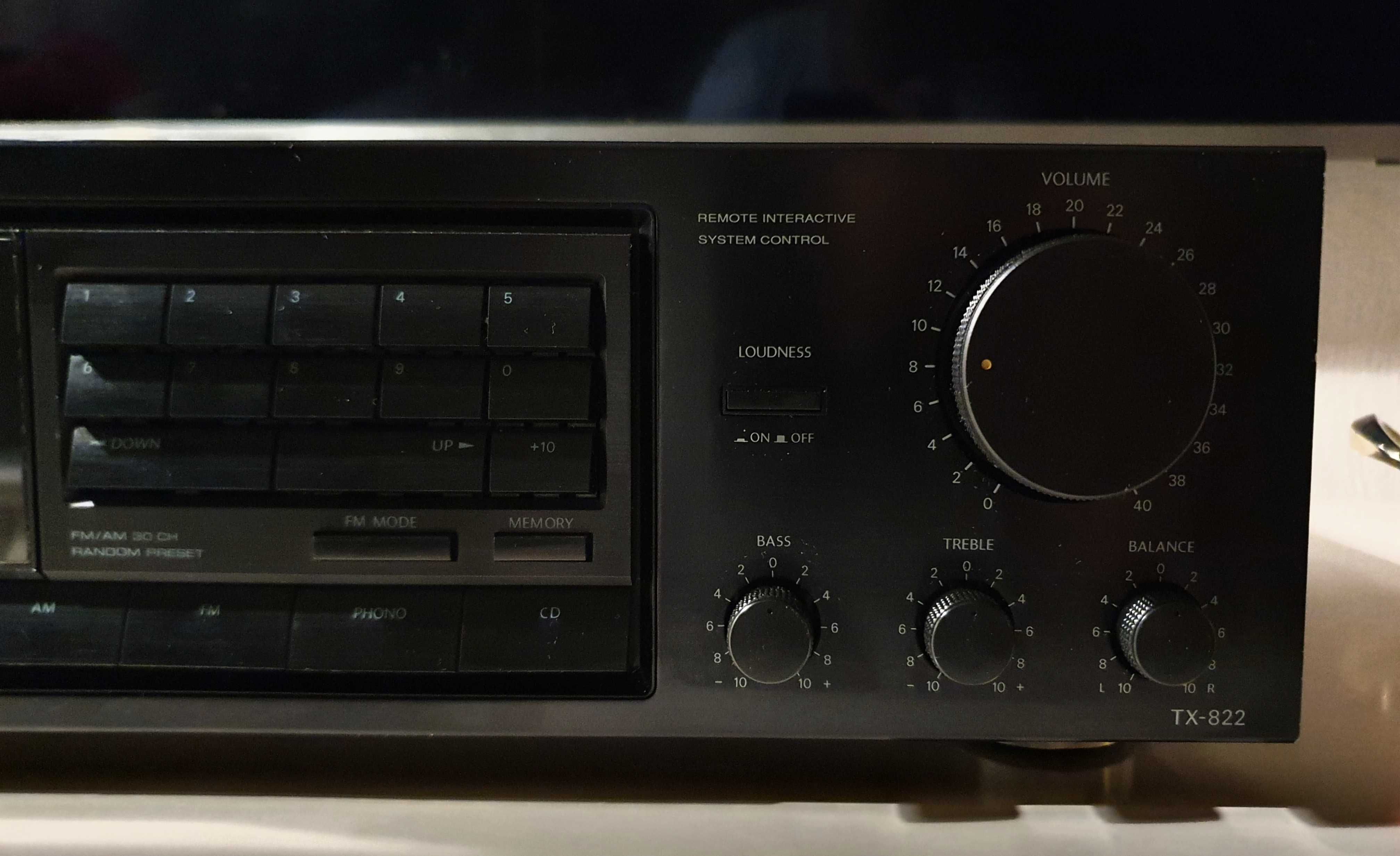 Onkyo TX-822 amplituner