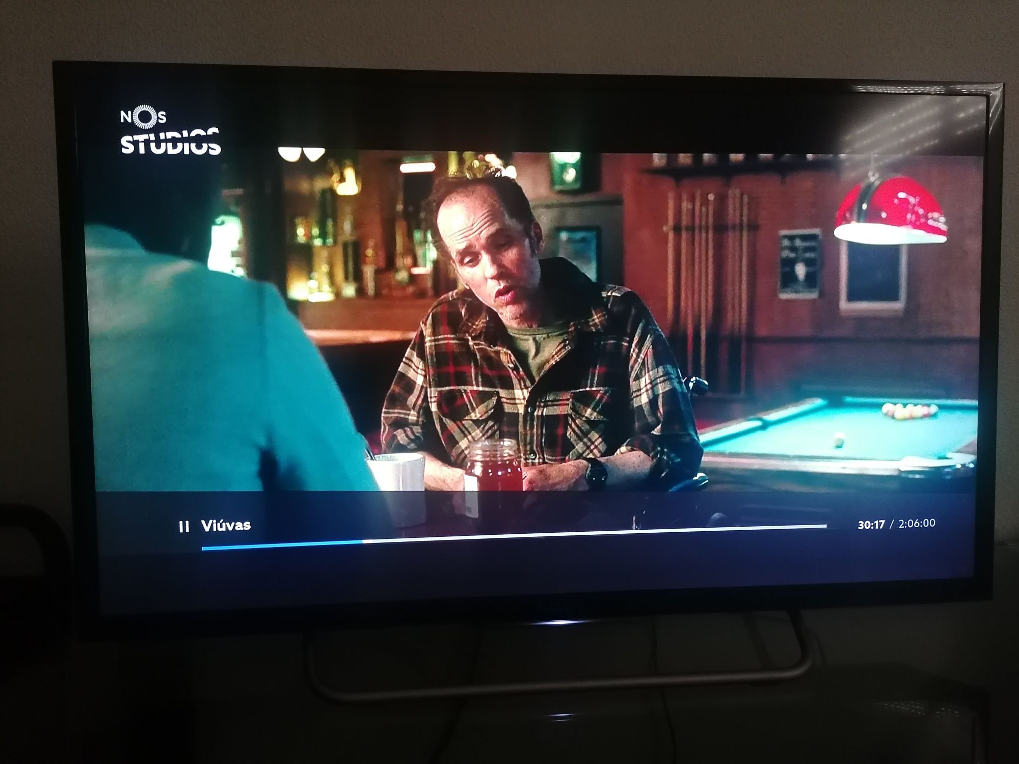 Sony Bravia,smart tv FULL HD,Slim,32",moldura fina, impecável.