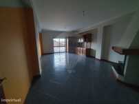 Apartamento T3 para arrendamento