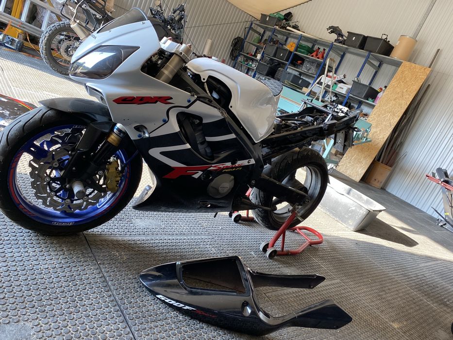 Silnik gwarancja rozruchowa 33 tys km  honda cbr 600 f4i sport 01-06