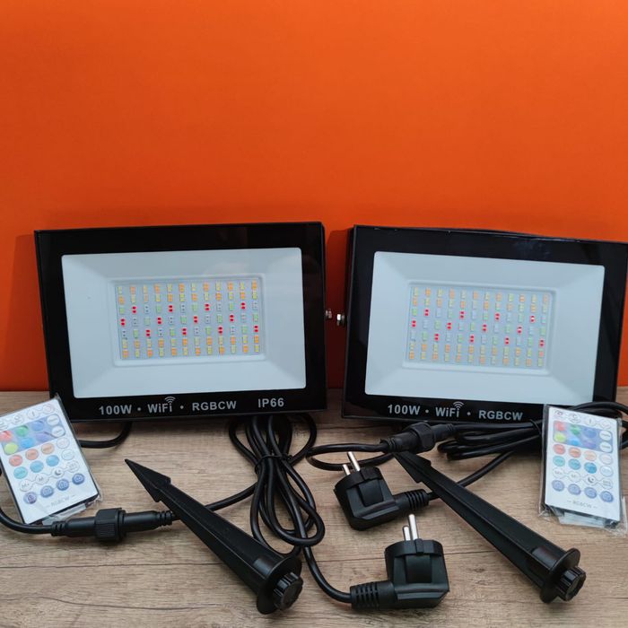 Zewnętrzny reflektor LED RGB 100 W z pilotem zdalnego sterowania