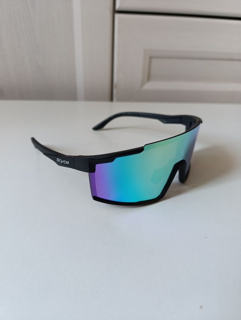 Okulary sportowe przeciwsłoneczne rowerowe niebieskie czarne nowe