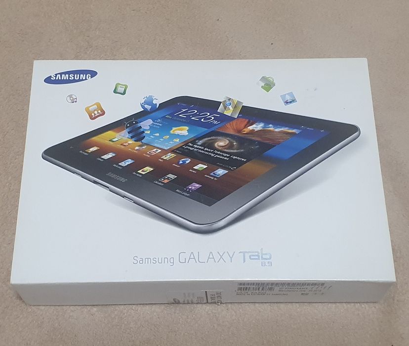 Планшет Samsung Galaxy Tab 8.9