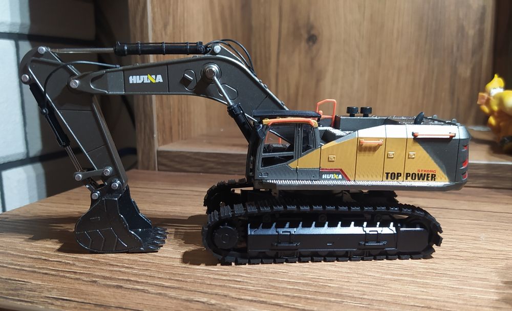 Кар'єрний екскаватор huina toys 1721  (7721)