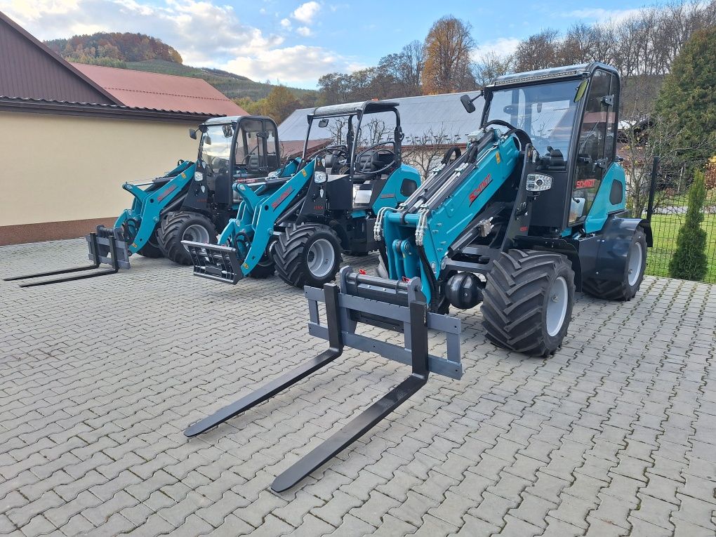 Fabrycznie nowa ładowarka przegubowa Schmidt 4350A UDŹWIG 2000 KG 4x4