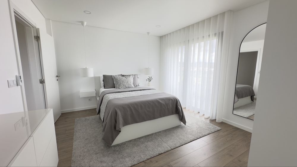 Cama casal 140x200 branca NOVA!