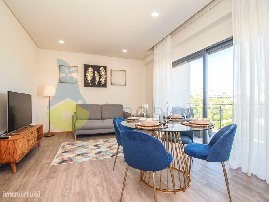 Apartamento T0+1 novo, com vista mar, piscina, lugar de garagem, e ...