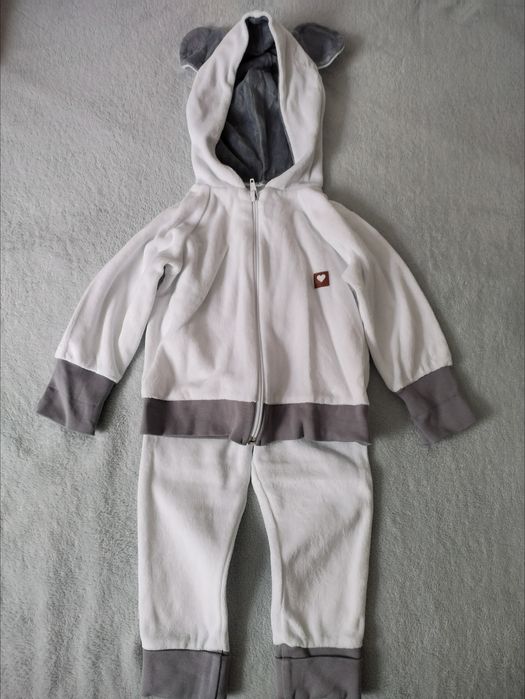 Dres niemowlęcy welurowy r. 68